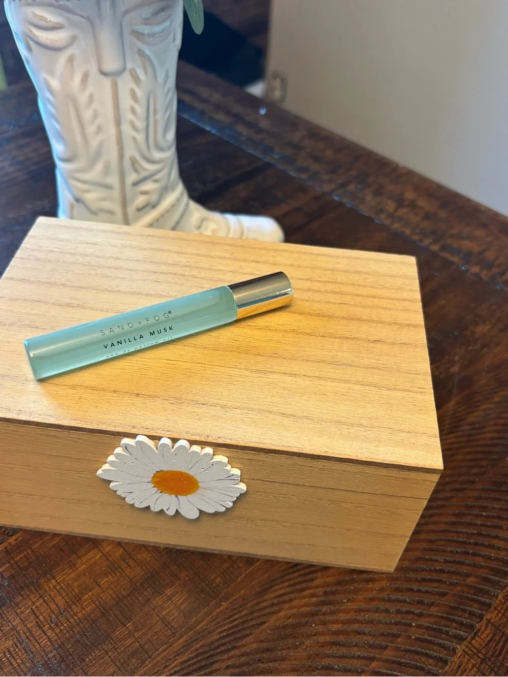 Sand + Fog Vanilla Musk Body Oil Roller (Light Aqua)